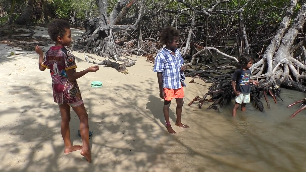 Preserving The Guugu Yimithirr Language Indigenous