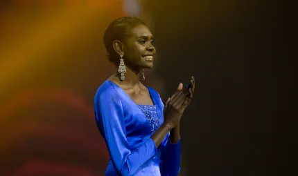 Magnolia Maymuru at the 2016 National NAIDOC Awards