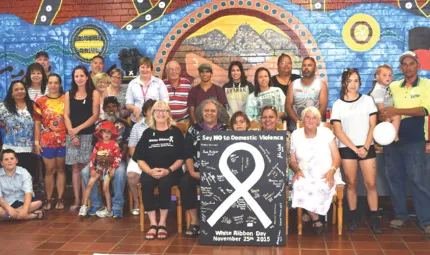 Image of Tumut locals gathered together at the White Ribbon Day event