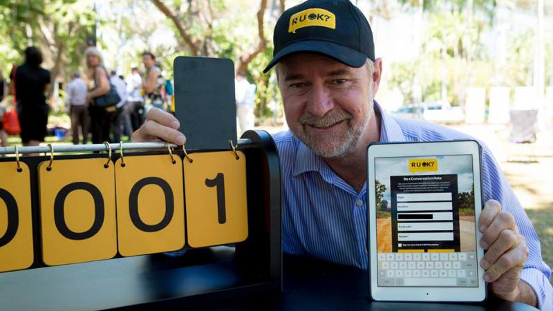 Minister Nigel Scullion signs up to R U Ok?